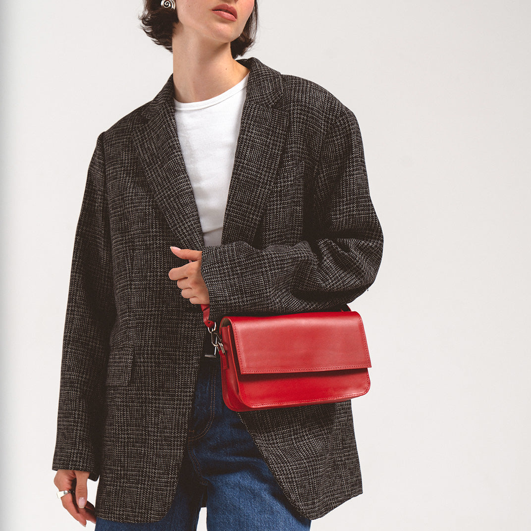Leather Shoulder Bag - Curie  (Brown)-4